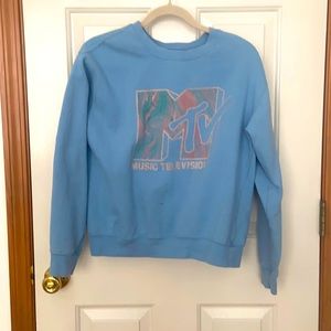 mtv trendy crew neck